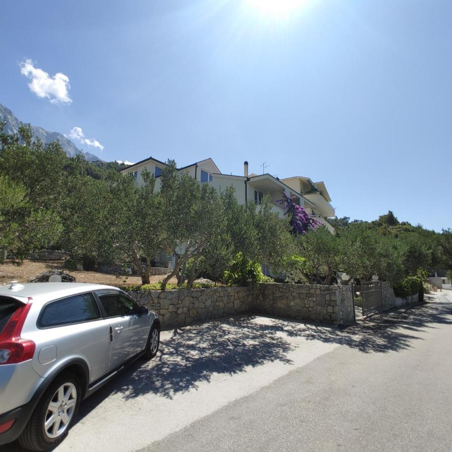 Apartments Villa Cizmic Baška Voda Екстериор снимка