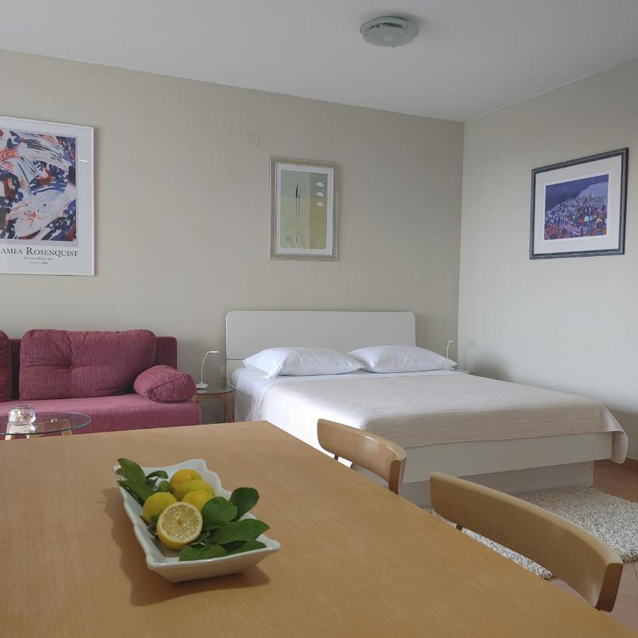 Apartments Villa Cizmic Baška Voda Екстериор снимка