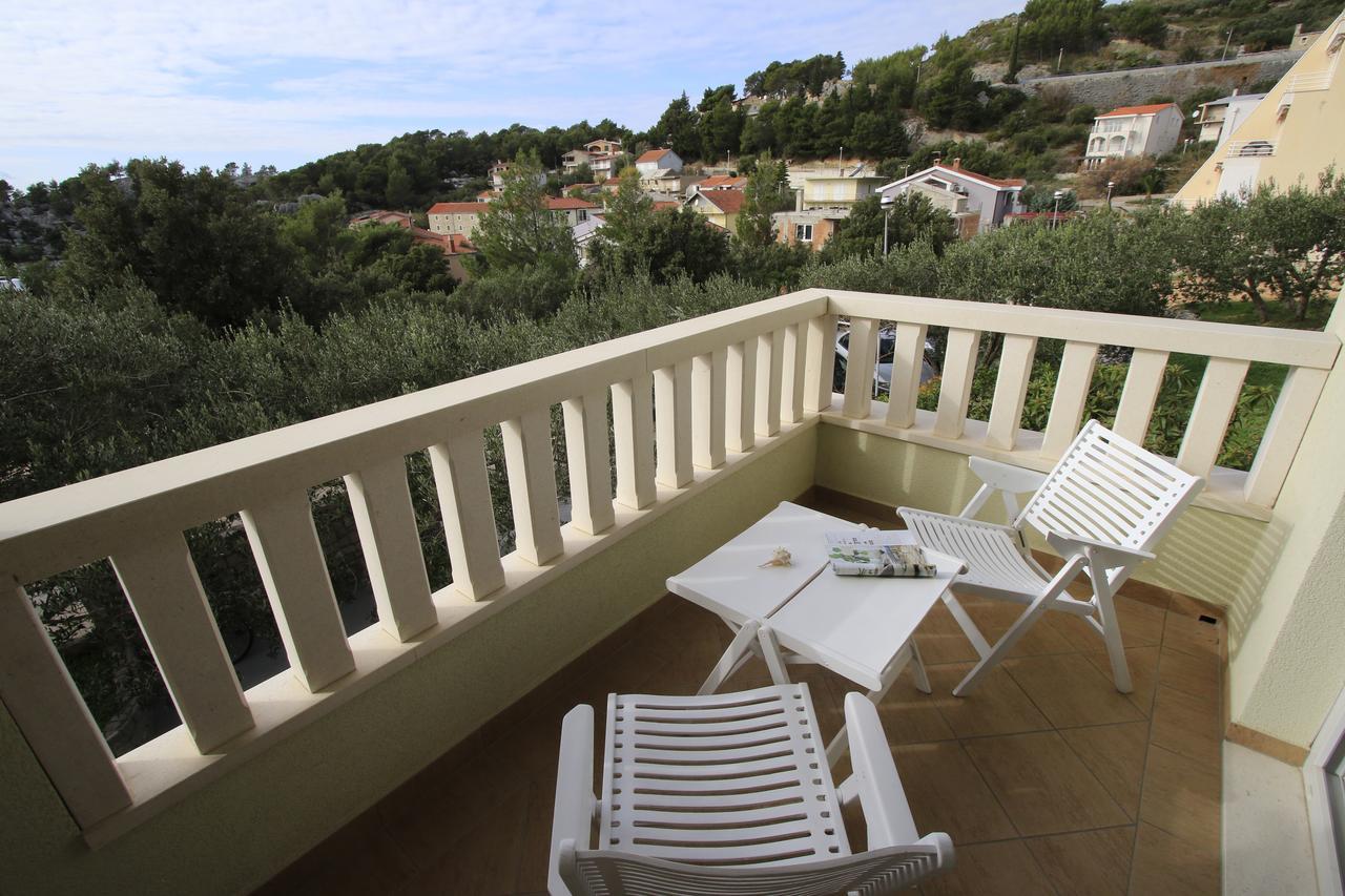 Apartments Villa Cizmic Baška Voda Екстериор снимка