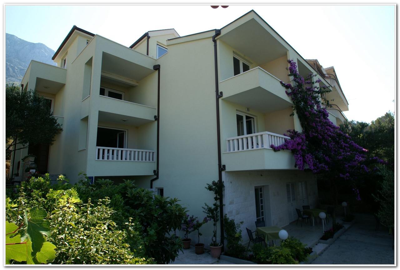 Apartments Villa Cizmic Baška Voda Екстериор снимка