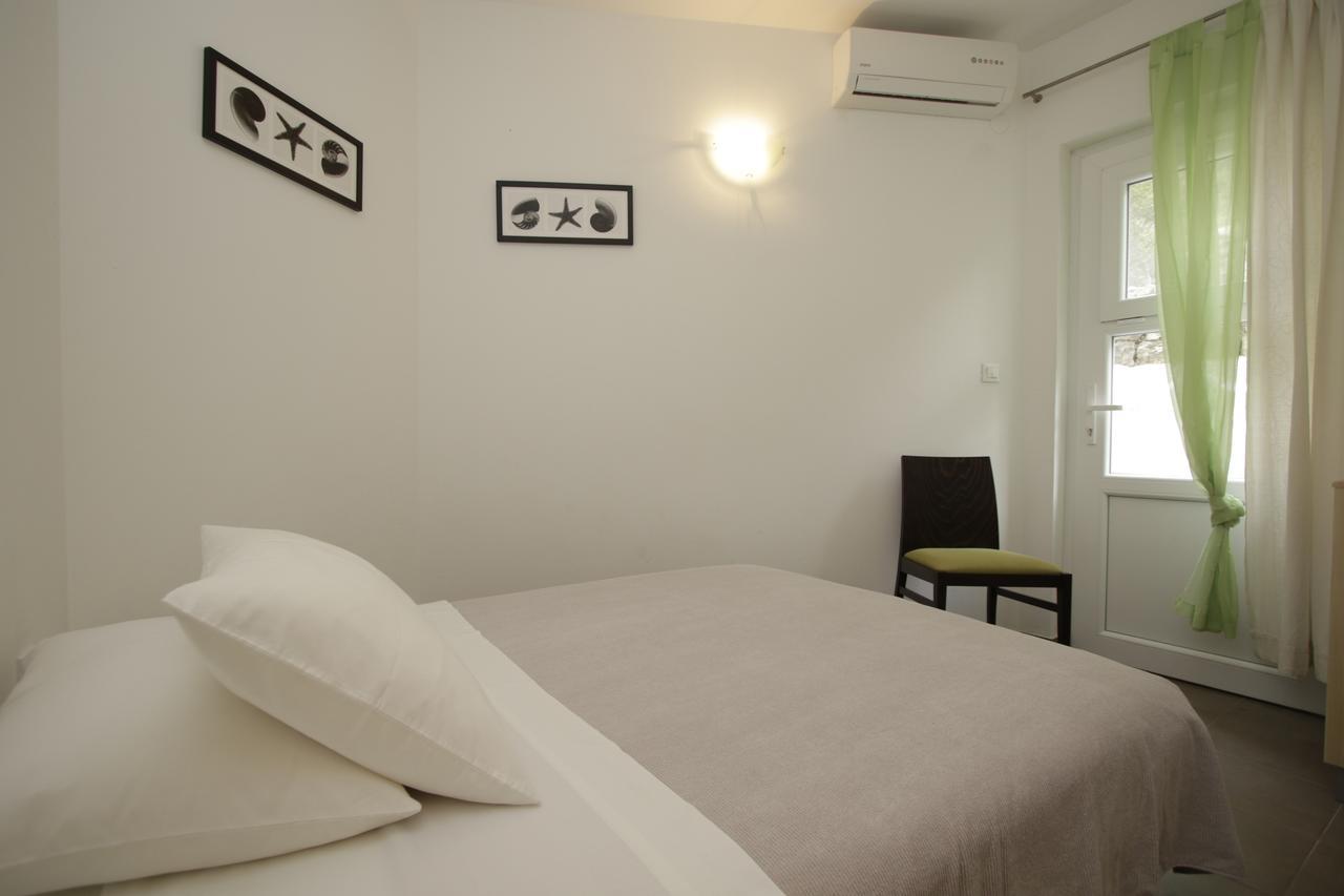 Apartments Villa Cizmic Baška Voda Екстериор снимка