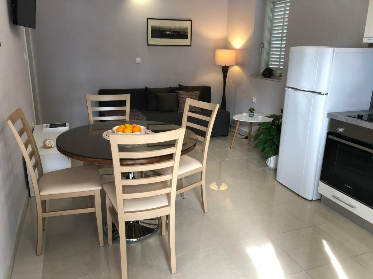 Apartments Villa Cizmic Baška Voda Екстериор снимка